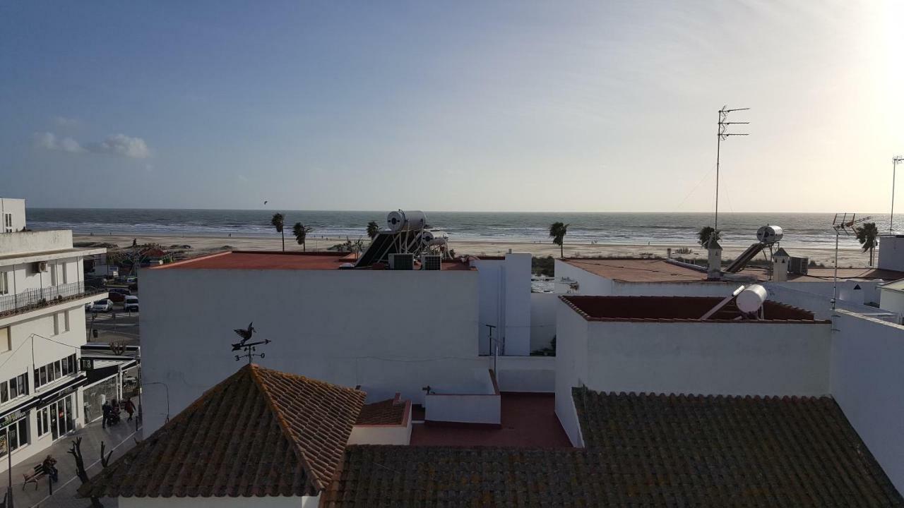 Calle Carril De La Fuente Apartamento Conil De La Frontera Luaran gambar